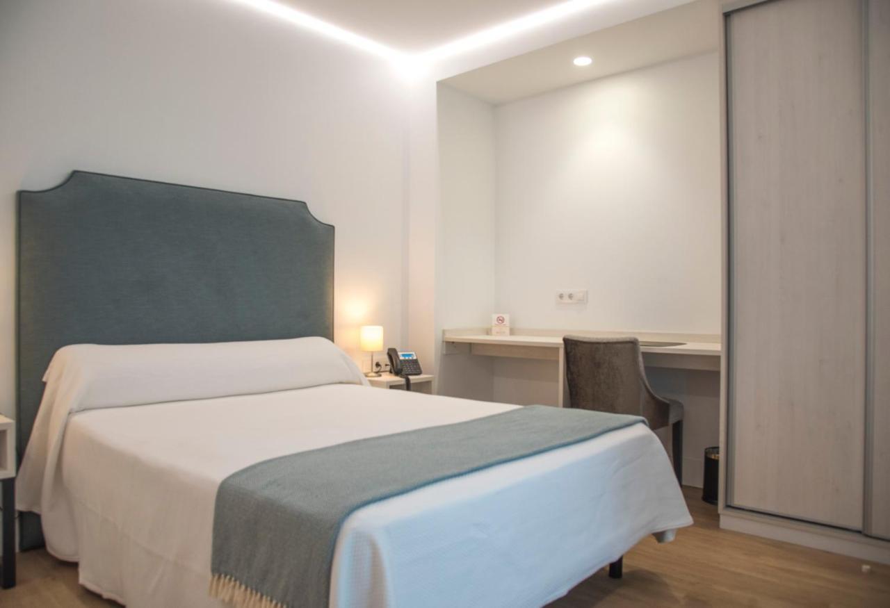 Gm Hotel Marchena  Eksteriør bilde
